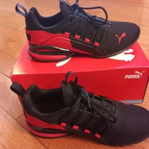 Puma boys/women shoes